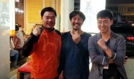 娱乐吃瓜记者拍摄,娱乐圈幕后真相，吃瓜记者现场直击